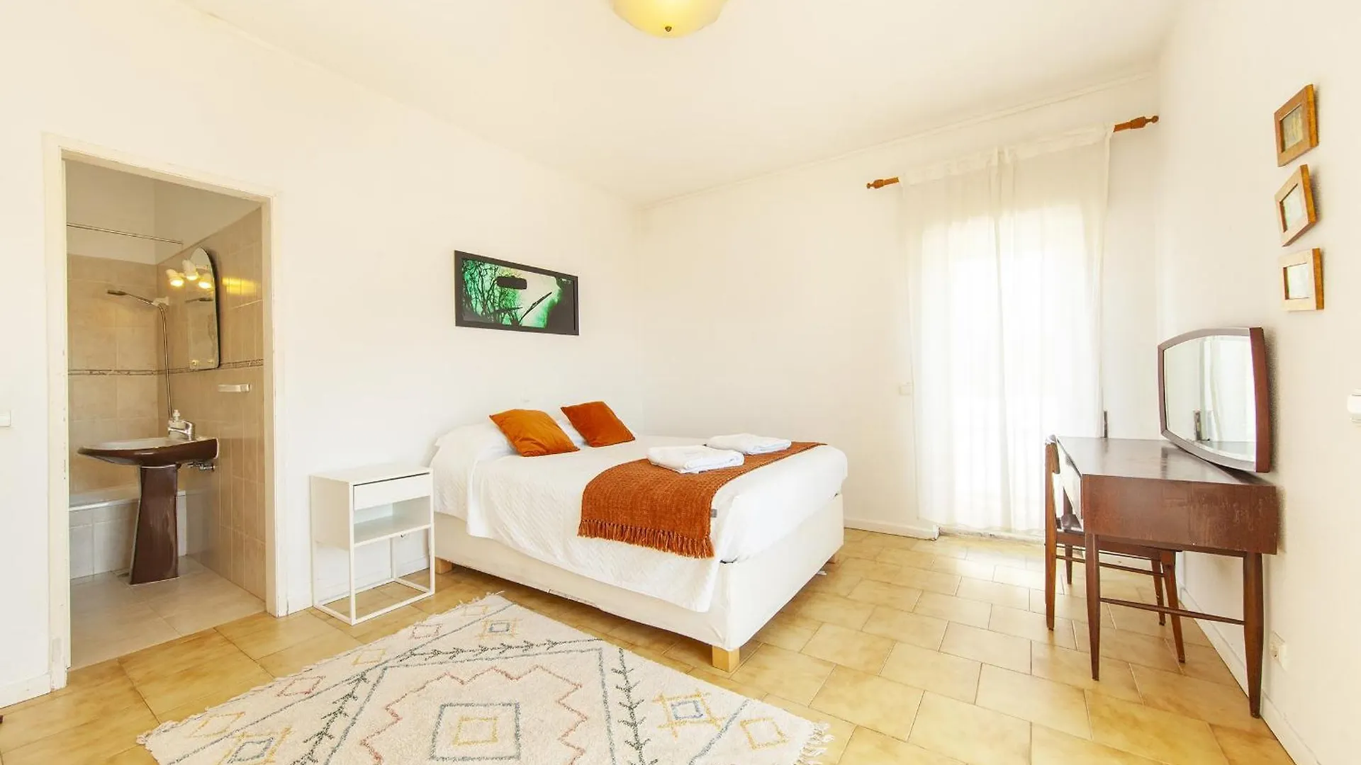 B68 - Luz Vista Mar Apartment Portugal
