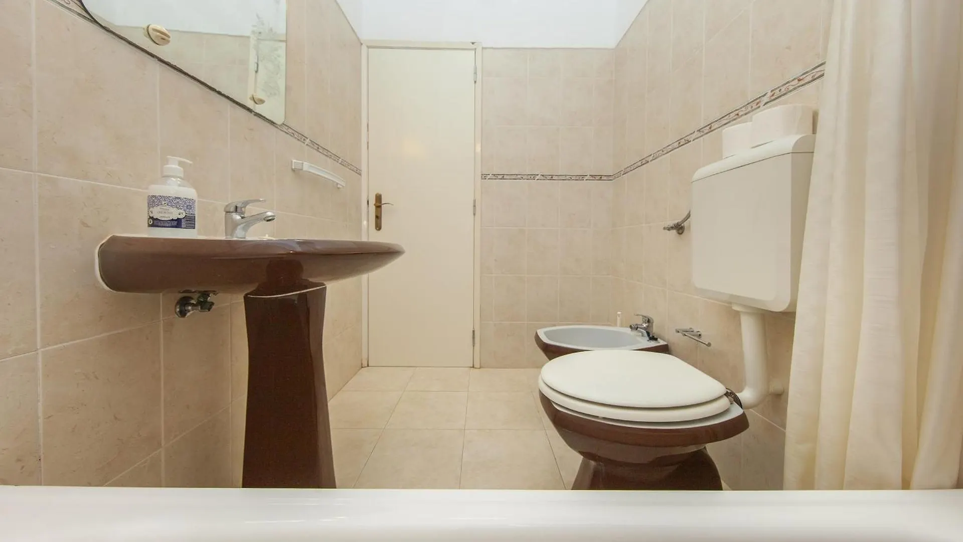 B68 - Luz Vista Mar Apartment Portugal